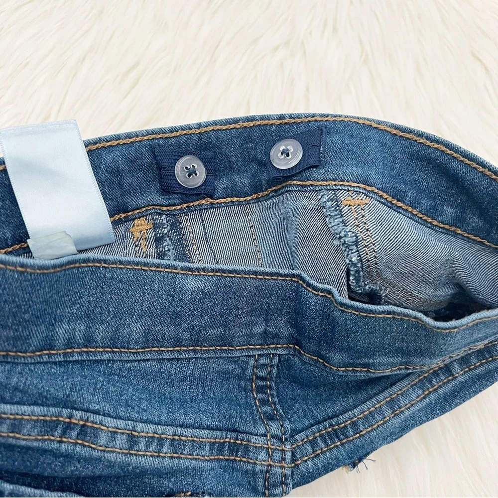 Worn Once Old Navy Pull on Jeans